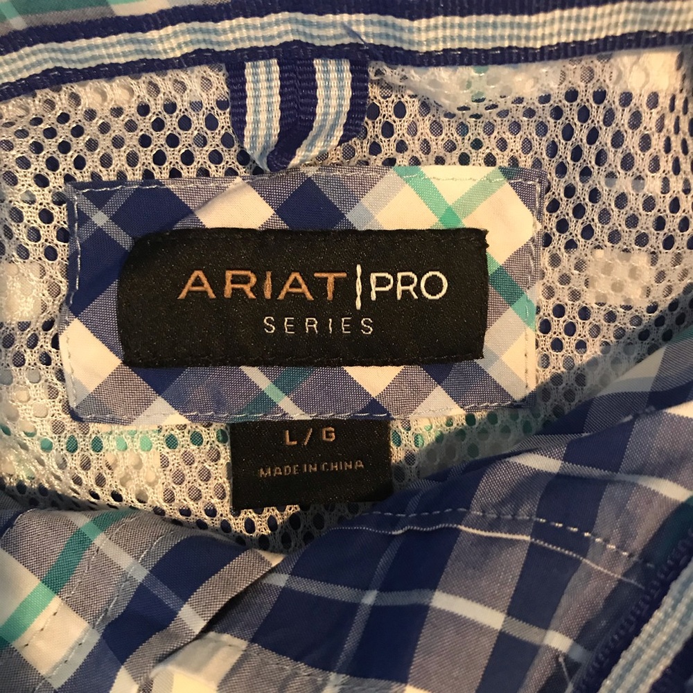 Ariat Pro Series Button Down Collared Short Size L - image 5